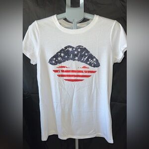 New- White T-Shirt with American Flag Lips Design